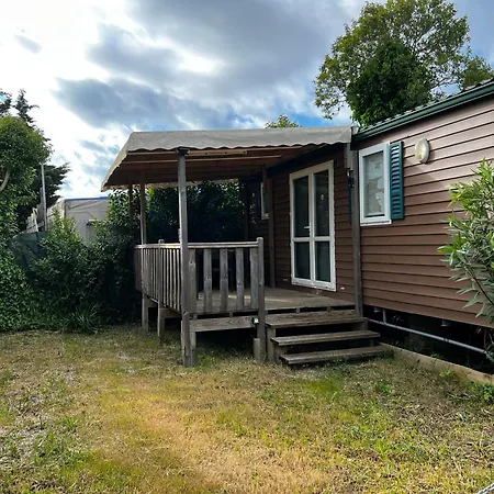 Location Cote D'azur Campsite *
